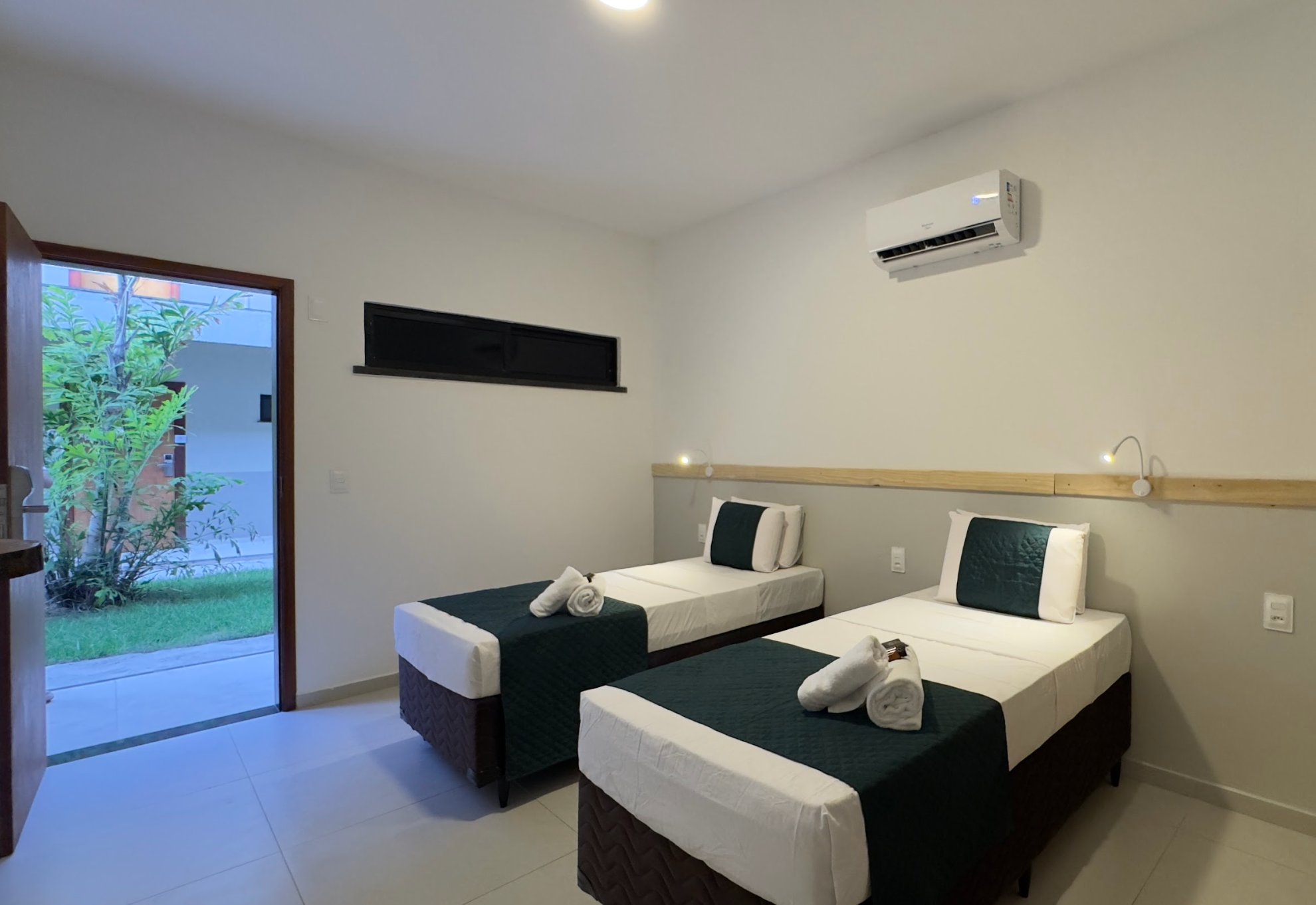 Quarto duplo com duas camas separadas